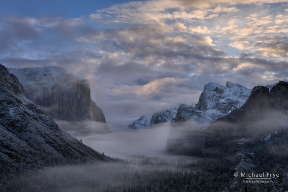 Winter sunrise from Tunnel View, Yosemite NP, CA, USA