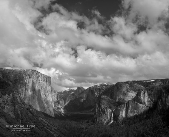 View from Inspiration Point, or New Inspiration Point, Yosemite NP, CA, USA