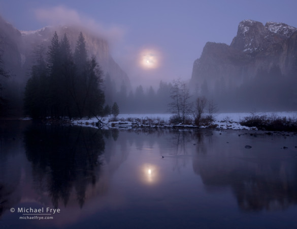 Rising Moon, Gates of the Valley, Yosemite NP, CA, USA