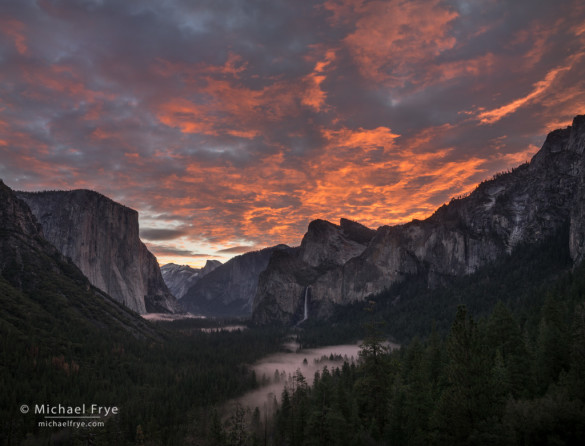 Sunrise from Tunnel View, Yosemite NP, CA, USA