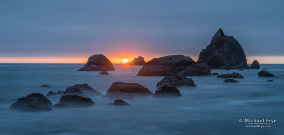Sea stacks at sunset along the northern California coast, Redwood NP, CA, USA