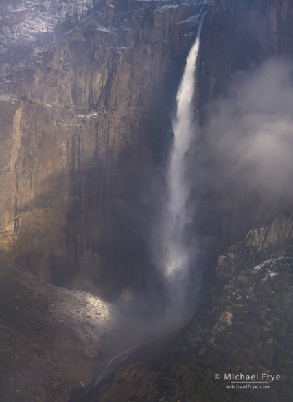 Upper Yosemite Fall from the Four-Mile Trail, Yosemite NP, CA, USA