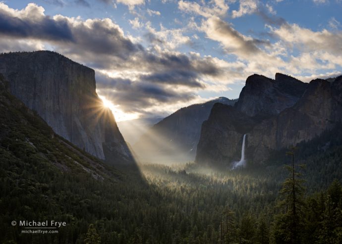 Sunbeams from Tunnel View, spring, Yosemite NP, CA, USA