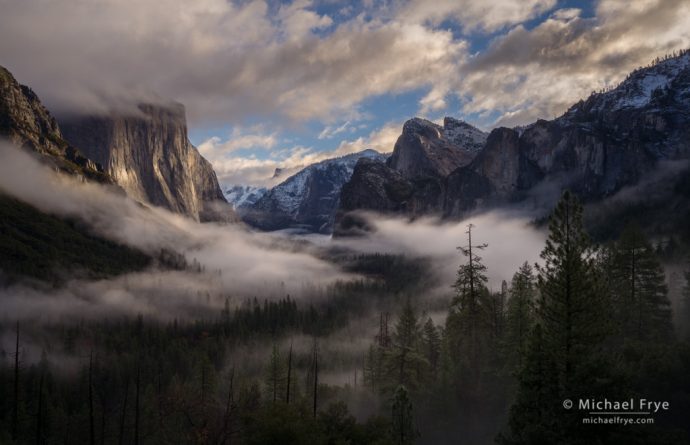 Morning clouds and mist from Tunnel View, Yosemite NP, CA, USA