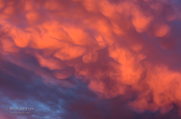 Mammatus clouds at sunset, Sierra Nevada, CA, USA