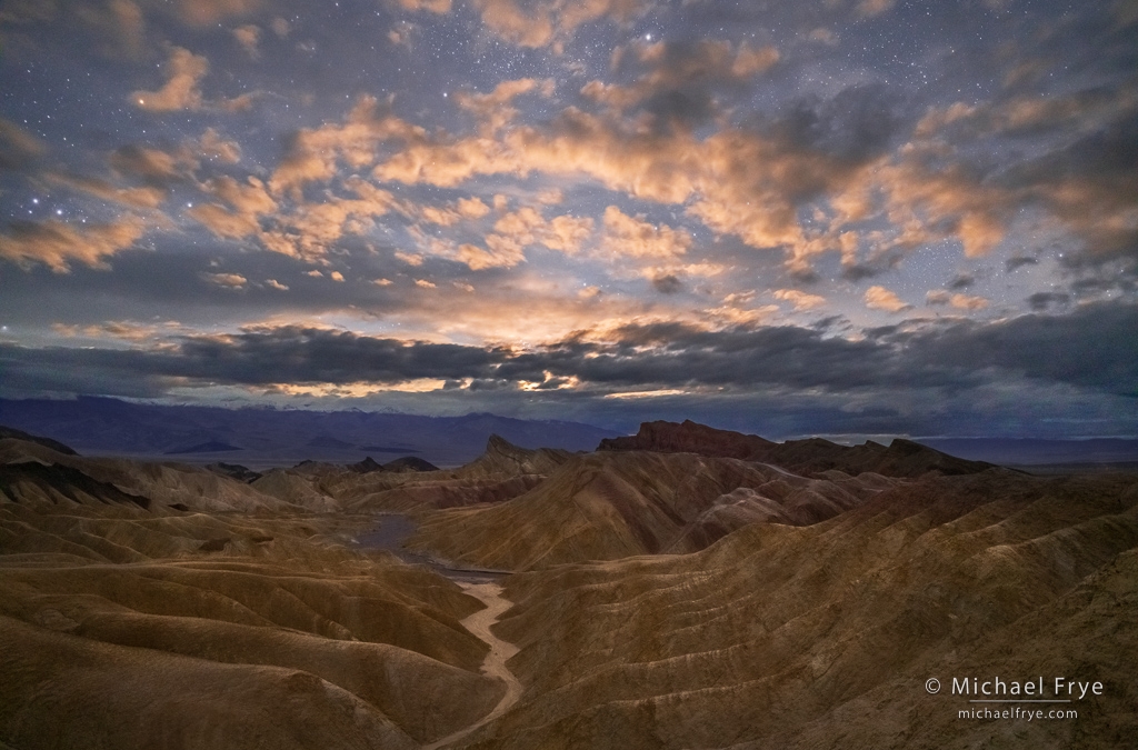 Moonset, Death Valley