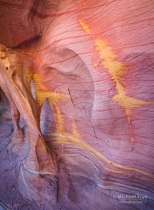 Colorful arches, Valley of Fire SP, NV, USA