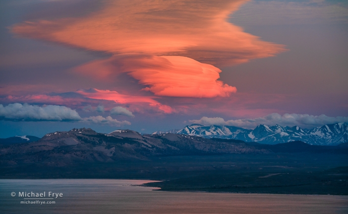 Clouds and mountains above Mono Lake at sunset, CA, USA