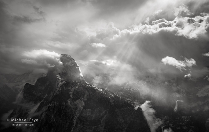 Half Dome and sunbeams from Glacier Point, Yosemite NP, CA, USA