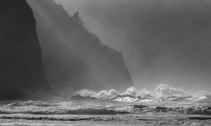 48. Waves, fog, and sunbeams along the Oregon Coast, USA